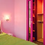 Pink Barbie\'S House, Domus Lumeras