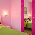 Pink Barbie\'S House, Domus Lumeras